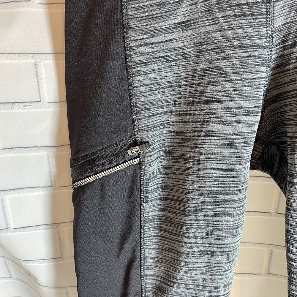 Athleta Ankle Zip Leggings Sz ST - Picture 10 of 11